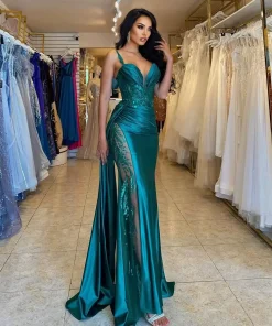 Elegant Spaghetti Strap V-neck Satin Wedding Party Maxi Dress