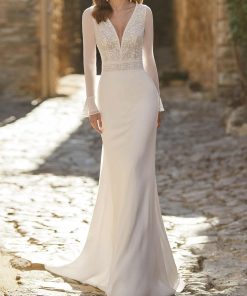 Simple Wedding Dress Lace V-Neck Long Sleeves Lace Mermaid Bridal Dresses