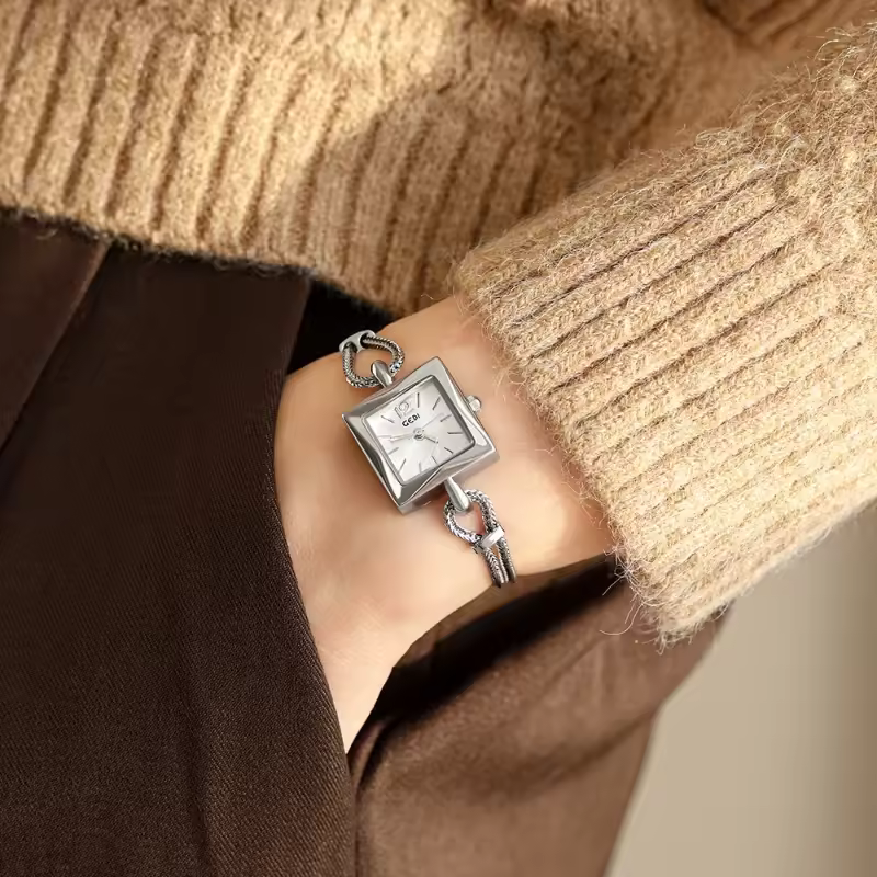 Simple square Spiral crown Mineral reinforced glass mirror bracelet watch