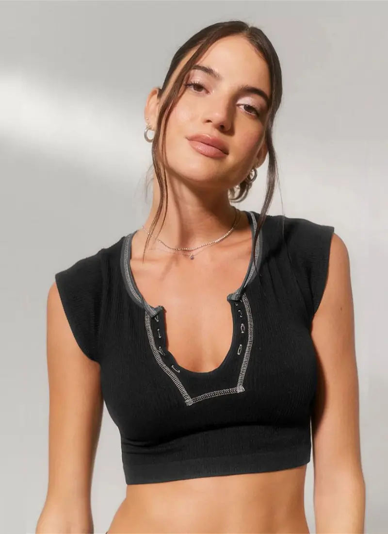 Vintage Fashion Sporty U-Neck Sleeveless Cami Crop Top T-Shirt - Image 2